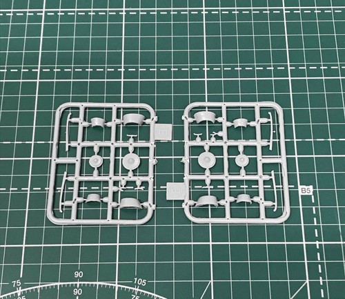 Amodel 72348 Plastic model airplane kit Scale 1:72 Bombardier Learjet 55C - Picture 22 of 24