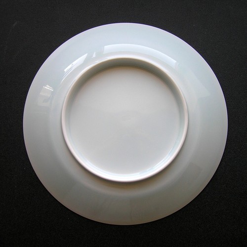 Japanese Porcelain Plate by Famous Potter Tsukamoto Kaiji w/box - Picture 9 of 12