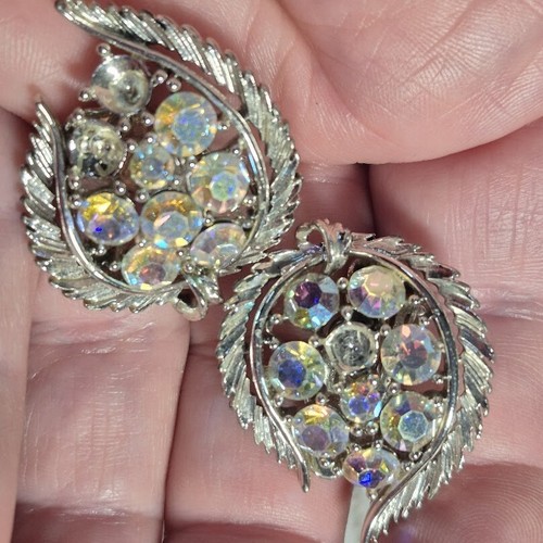 Vintage Antique Lot Jewlery Lisner Crown Trifari Coro JJ Har Repair Upcycle 16pc - Picture 13 of 22