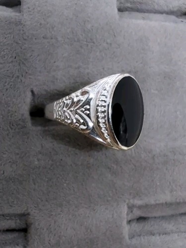 Oval Silver Black Onyx High Polish Ring for Men Size 8 - Picture 3 of 5