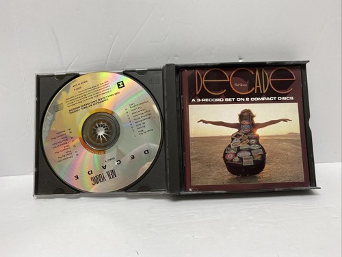 Neil Young Decade 35 Tracks 2 CD Set & Booklet Greatest 1966-1976  - Bild 4 von 5