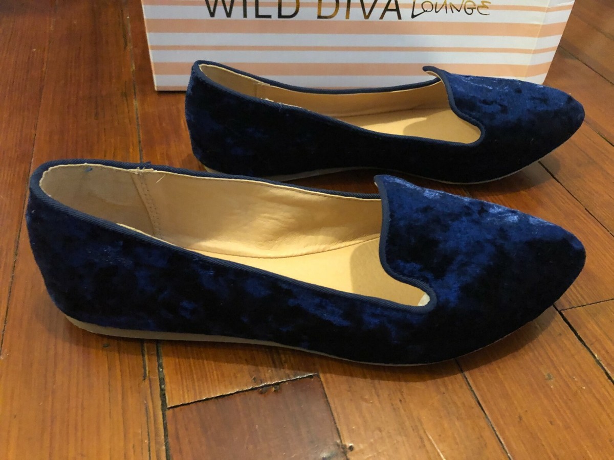 Blue velvet flat shoes top