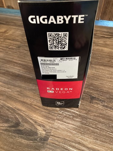 AMD Radeon RX Vega 56 8GB HBM2 Graphics Card - Gigabyte - Bild 9 von 10