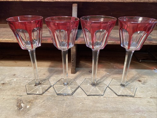 ROEMER, VERRE EN CRISTAL DE BACCARAT MODELE HARCOURT couleur rouge - Picture 7 of 7