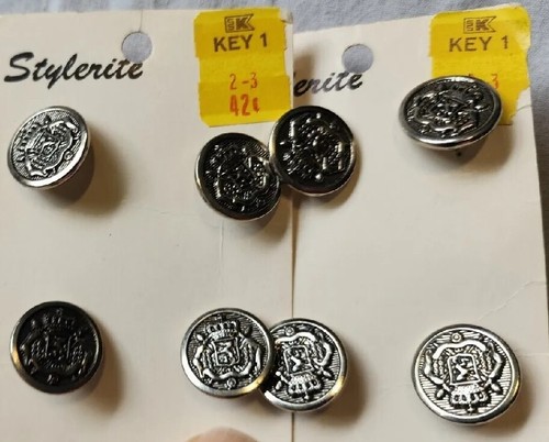 Silver toned Buttons on Cards - BGE, Le Chic, Stylerite, Lansing Vintage - Picture 4 of 7