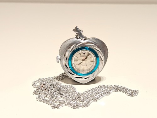 OROLOGIO VINTAGE SVIZZERO BELLISSIMO DONNA CROMATO CIONDOLO STILE CUORE "SECILA"DE LUXE - Foto 1 di 14