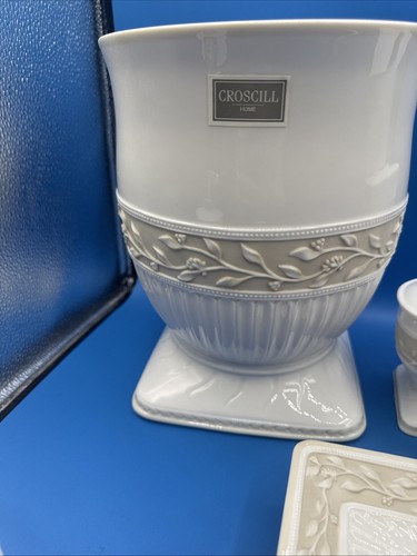 Croscill Willow Brook Porcelain Bathroom Accessories Set Of 6 - Picture 9 of 16