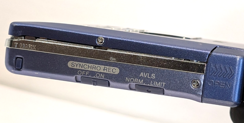 Sony MZ-R55 Walkman Portable Minidisc Player - SEE VIDEO *Read Description* - Picture 6 of 8