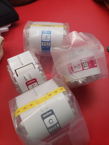 Brother VC-500W Full Colour Label Printer ColAura Wireless Smart Phone Capable!! - Picture 4 of 9