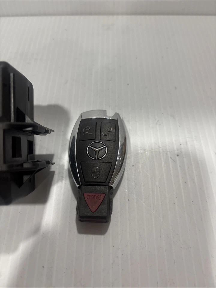 MERCEDES-BENZ C300 LLAVE DE ENCENDIDO INTERRUPTOR MÓDULO DE CONTROL A2075450108 2007-2014 Foto 3 de 4