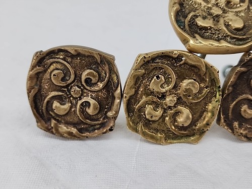 8 Vintage Brass Dresser Cupboard Desk Drawer Pull Knobs, French Provincial - Picture 3 of 12