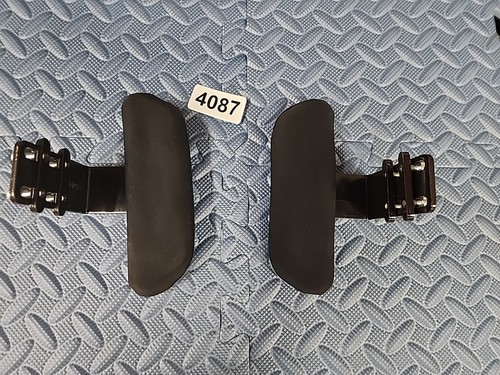 PERMOBIL ELBOW ARMREST SIDE SUPPORT W/ SCREWS POWER WHEELCHAIR  F3,F5,M3 &M5 - Picture 2 of 4