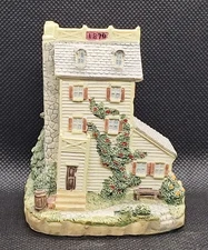 Liberty Falls The Gold Nugget Tavern AH28 The Americana Collection