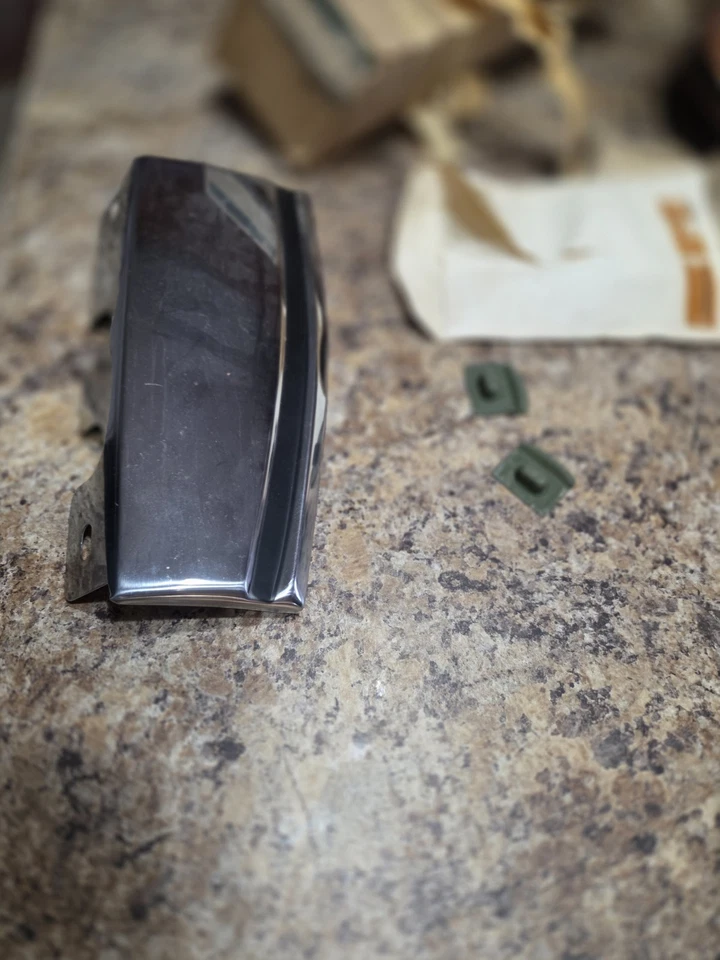 1968 Oldsmobile Delmont 88 Front Fender Molding Trim LH NOS 230415 - Image 3 of 4