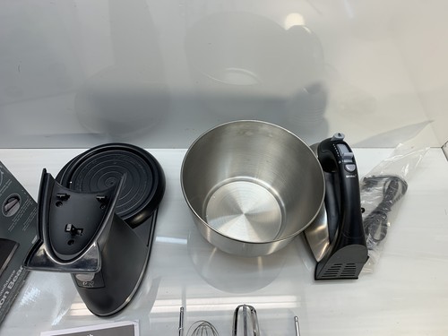 Hamilton Beach 64650 6-Speed Classic Stainless Steel Stand Hand Mixer - Picture 3 of 4
