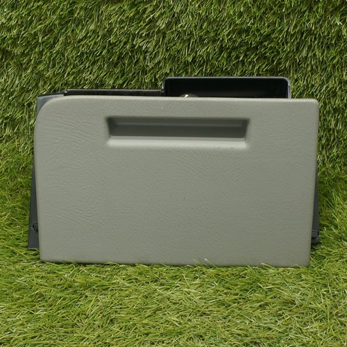 95-98 Chevy Silverado Wide Ash Tray Tahoe GMC Sierra Yukon Light Gray 1995