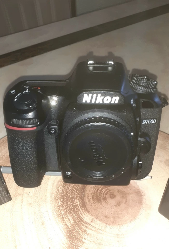 Nikon D7500, photo 2 of 5