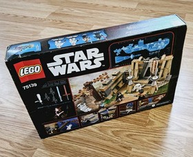 Lego Star Wars Battle on Takodana Set 75139 New Sealed Box Ages 8-14 409 Pieces