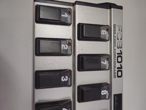 Behringer FCB1010 MIDI Foot Controller with Power Cord & Manual in Original Box - Picture 7 of 22