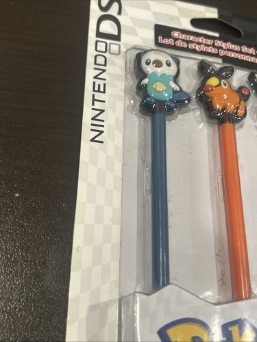 Pokémon Blanco y Negro (Nintendo DS) Power A Triple Play Stylus Kit 2011- SELLADO - Imagen 7 de 20