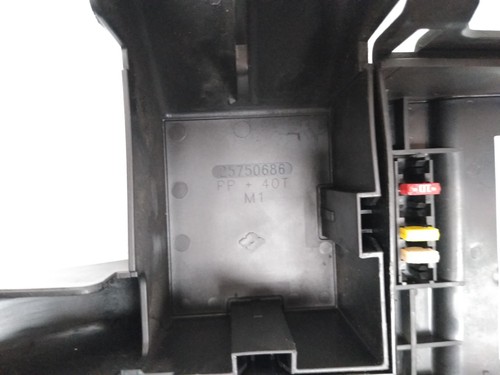2003 2007 GMC Savana Chevy Express Fuse Box Cover Lid Top 1500 2500 3500 OEM K17 - Picture 10 of 13