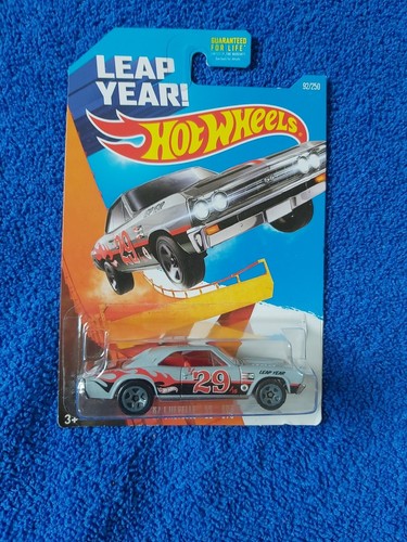 Hot Wheels 2011 - 67er Chevelle SS 396 Longcart Muscle Mania - Bild 3 von 5