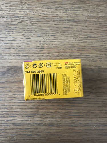 Kodak Gold Exposure Film, 24 (expired) - Picture 2 of 2