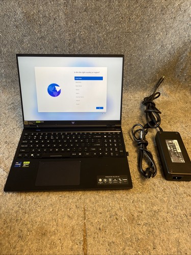 Acer Predator Helios 16'' Intel i9-13900HX NVIDIA RTX 4080 1TB SSD 16GB RAM