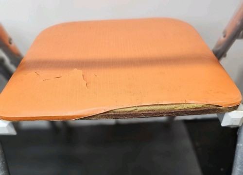 Vintage Kinder Klappstühle, orange Oberseite mit Reto Blumen Unterseite - 2er Set - Bild 5 von 18