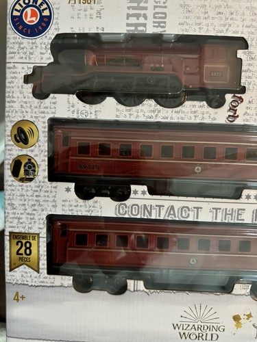 NEW Lionel 28Pc Harry Potter Hogwarts Express Train Set Battery w/ Sound 7-11981 - Picture 4 of 11
