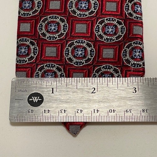 JZ Richards Tie Vivid Red Medallions Squares Designer Eye Catching Handmade USA - Picture 12 of 19