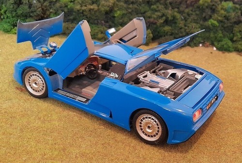 * 1/18 Scale * Burago * 1991 Bugatti EB 110 * Blue Supercar * - Picture 12 of 17