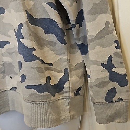 Sudadera Old Navy Cuello Redondo Talla Mediana Para Mujer Camuflada Azul Gris - Imagen 4 de 6