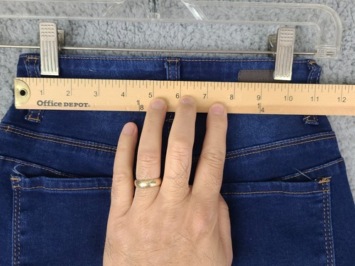 Pantalones de mezclilla para mujer Vince Blue New York talla 3 Highrise Flare VB-504DK con botones mosca - Imagen 9 de 17