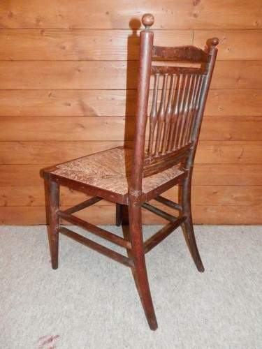 Antique Dutch Spinning Wheel Chair W/ Basket Weave Rush Seat - Picture 5 of 11