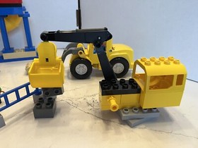 Lego Duplo 5653 Stone Quarry Incomplete Cement Mixer Loader Figurine