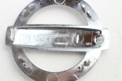 2018-2019 Nissan Versa Note Htbk Wheel Center Cap Logo Chrome 40342-au511 - Picture 9 of 9