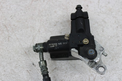 2004 SUZUKI GS500F FRONT BRAKE CALIPER MASTER CYLINDER - Picture 7 of 11