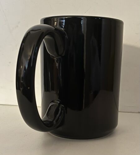 Tazza Tazza Tour Barbara Streisand 2006 - Ceramica Nera con "B" sopra Ms Streisand - Foto 5 di 14