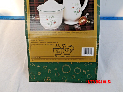 Set zucchero e crema Pfaltzgraff Winterberry #109-020-00 vintage nuovo - Foto 4 di 7