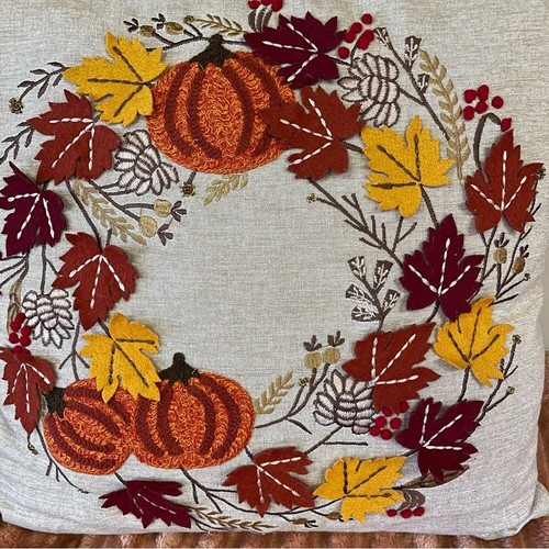 Devi Designs 100% Cotton Pillow 2 Piece Set 3D Autumn Wreath Design - Picture 6 of 12