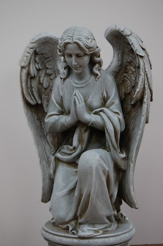 Pair of Praying Kneeling Adoring Angel Statues - 17" ht. x 9"w (CU25) chalice - 第 7/11 張圖片