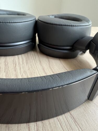 Sony MDR-XB950N1 Over the Ear Headphones - Silver - Picture 13 of 14