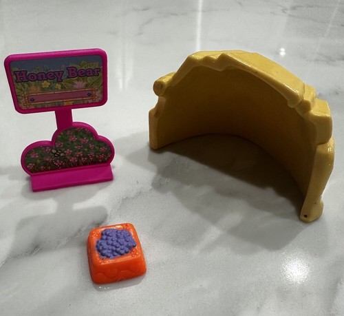 1993 Littlest Pet Shop Zoo Honey Bear with Cozy Cave - Picture 5 of 8