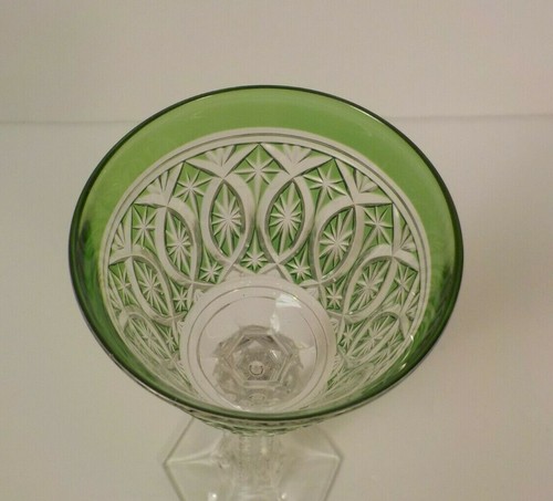 Stunning 7.75" Wine Glass / Goblet, Green Cut-to-Clear (#4) - Picture 2 of 9