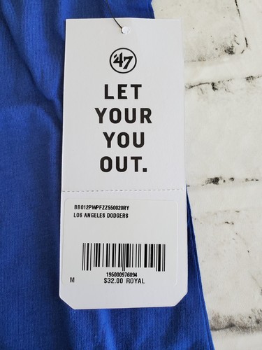 Women's size Medium '47 Los Angeles Dodgers Glitter Rush V-neck t-shirt-NWT - Picture 4 of 13