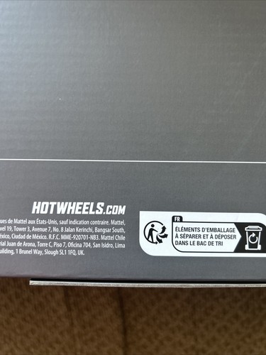 2023 Hot Wheels Remote Control Tesla Roadster Factory Sealed !! - Picture 6 of 11