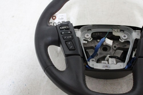 2022-2024 NISSAN TITAN Steering Wheel - Picture 3 of 8
