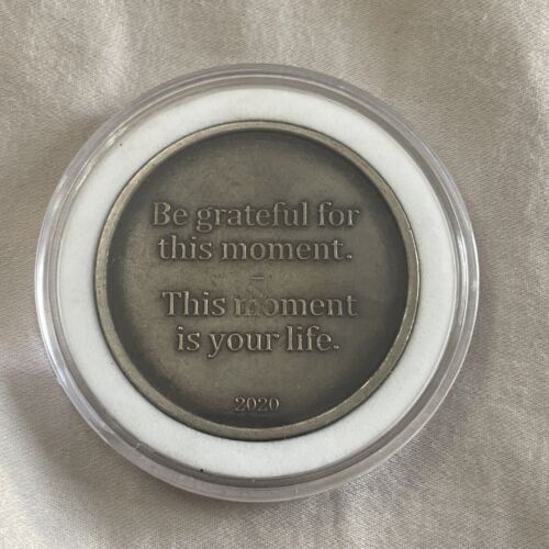 Skull Momento Mori Challenge coin 2020 - Picture 2 of 5