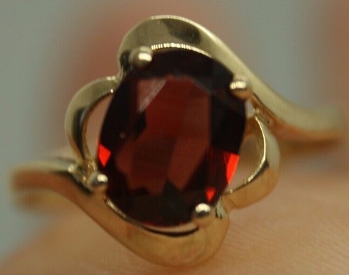 100% Genuine Vintage 9k Solid Yellow Gold 2.5ct Large Garnet Ring Sz 7.5 or O1/2 - Picture 6 of 12